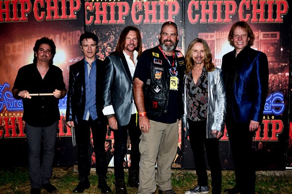View photos from the 2015 Meet N Greets Styx Photo Gallery